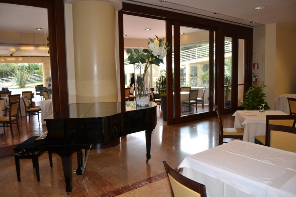 Palace Hotel Ματέρα Εξωτερικό φωτογραφία